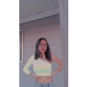 Meet your Posher, Yamileth